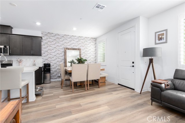 2106 Bluestone Circle, Chula Vista, California 91913, 3 Bedrooms Bedrooms, ,3 BathroomsBathrooms,Residential,For Sale,Bluestone Circle,PW24120519