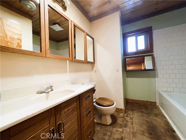 Detail Gallery Image 11 of 29 For 2200 St Anton Dr, –,  CA 93222 - 3 Beds | 3 Baths