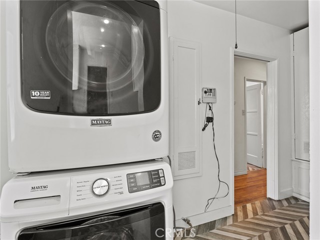 Detail Gallery Image 11 of 41 For 850 Grant Ave, Glendale,  CA 91202 - 2 Beds | 1 Baths