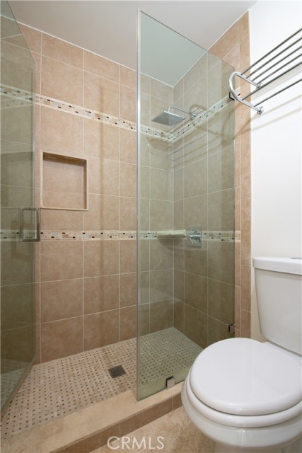 18620 Hatteras St, 249 photo 36