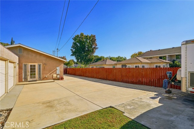 Detail Gallery Image 21 of 25 For 211 S 3rd Ave, Upland,  CA 91786 - 2 Beds | 2 Baths