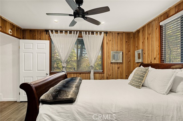 Detail Gallery Image 17 of 46 For 999 Mercury Way, Crestline,  CA 92325 - 4 Beds | 3/1 Baths