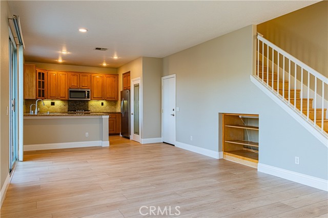 Detail Gallery Image 4 of 24 For 29 Plushstone, Rancho Santa Margarita,  CA 92688 - 3 Beds | 2/1 Baths