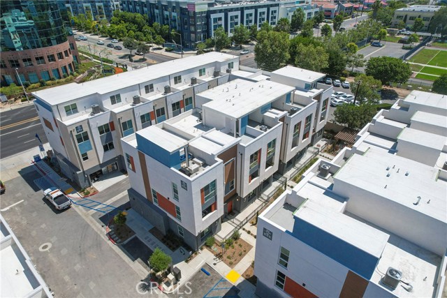 Detail Gallery Image 1 of 48 For 1816 E 1st St, Santa Ana,  CA 92705 - 3 Beds | 2/1 Baths