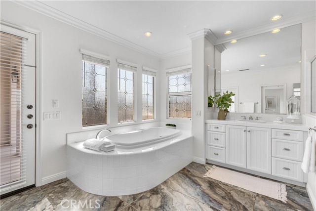 Detail Gallery Image 27 of 62 For 27 Ardennes Dr, Ladera Ranch,  CA 92694 - 4 Beds | 3 Baths