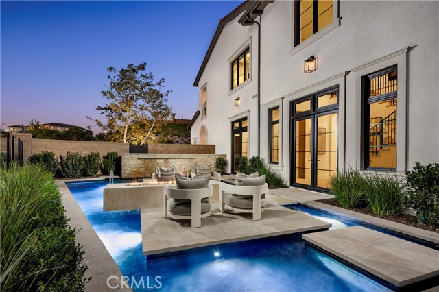 Detail Gallery Image 5 of 20 For 564 Peninsula, Irvine,  CA 92602 - 4 Beds | 4/1 Baths