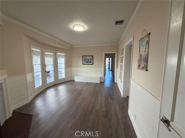 Detail Gallery Image 10 of 20 For 113 N Doheny, Beverly Hills,  CA 90211 - 4 Beds | 2/1 Baths