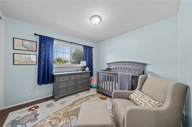 222 Phlox Avenue, Redlands CA: https://media.crmls.org/medias/5ef081fa-ada3-4b95-a6ac-cb31847fd6ec.jpg