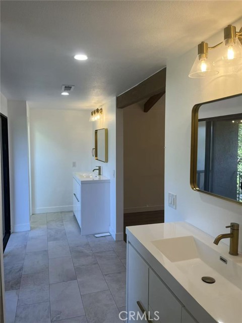 Detail Gallery Image 27 of 43 For 6401 E Nohl Ranch Rd #78,  Anaheim,  CA 92807 - 4 Beds | 2/1 Baths