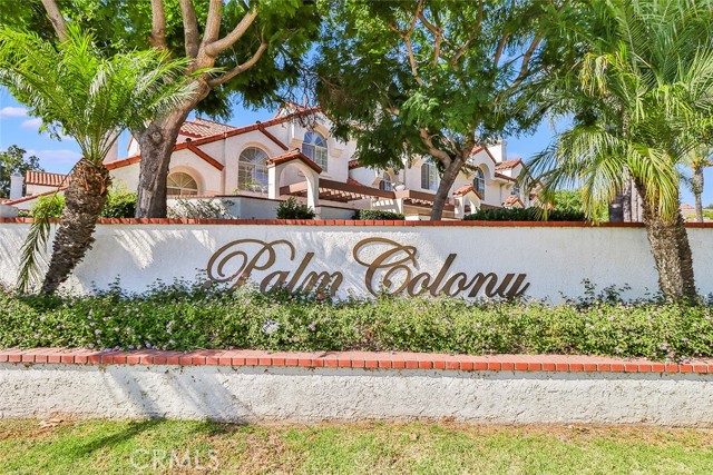 Entrance to Palm Colony