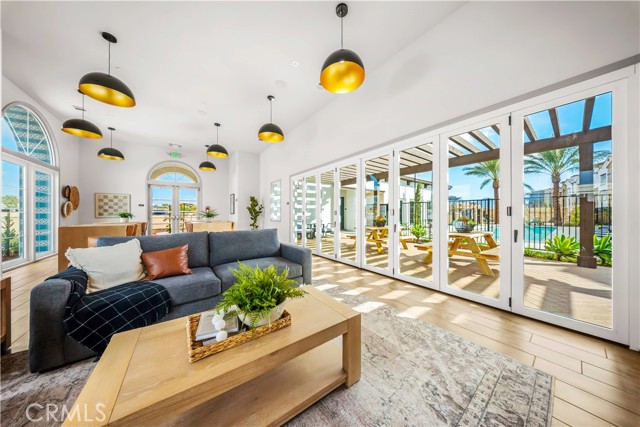Detail Gallery Image 27 of 30 For 2854 via Descanso, Camarillo,  CA 93012 - 3 Beds | 2/1 Baths