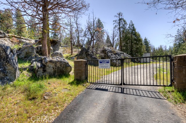 Detail Gallery Image 34 of 38 For 40815 Mill Run Ln #41,  Shaver Lake,  CA 93664 - 1 Beds | 1 Baths