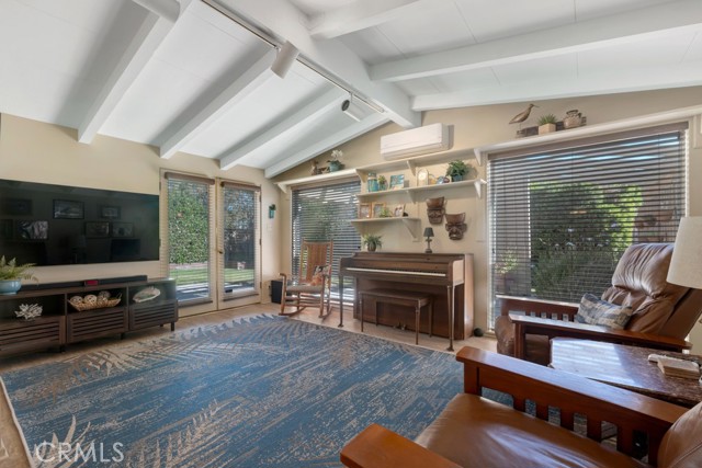 Detail Gallery Image 17 of 44 For 6500 Jumilla, Woodland Hills,  CA 91367 - 3 Beds | 2 Baths