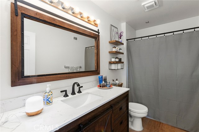 Detail Gallery Image 22 of 45 For 123 Chaumont Circle, Lake Forest,  CA 92610 - 2 Beds | 2 Baths