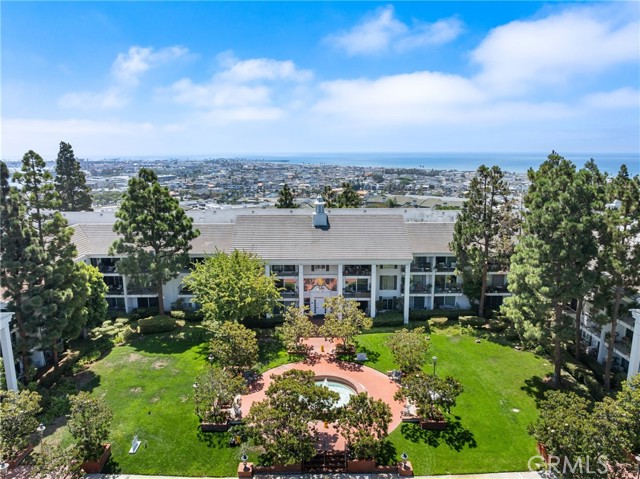 Detail Gallery Image 19 of 27 For 101 Scholz #120,  Newport Beach,  CA 92663 - 2 Beds | 2 Baths