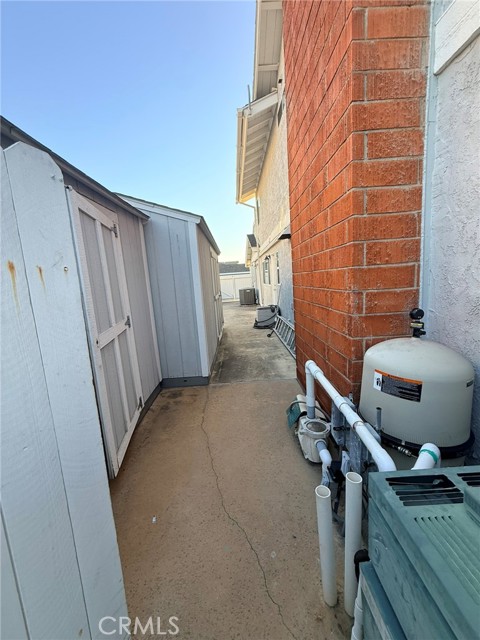 Detail Gallery Image 32 of 33 For 213 E Borromeo, Placentia,  CA 92870 - 5 Beds | 4 Baths