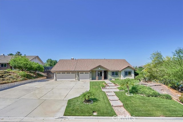 Image 2 for 6666 Gillam St, Jurupa Valley, CA 92509