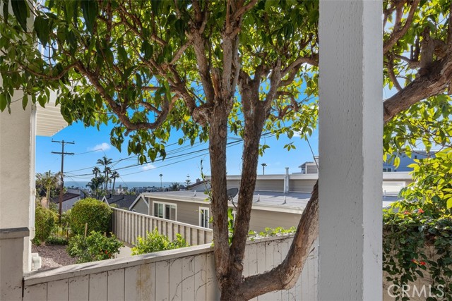 Detail Gallery Image 4 of 21 For 33821 El Encanto Ave, Dana Point,  CA 92629 - 2 Beds | 1 Baths