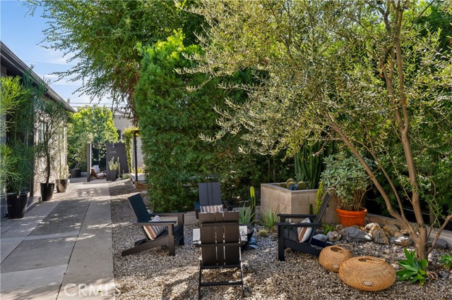 Detail Gallery Image 30 of 45 For 654 S Soto St, Los Angeles,  CA 90023 - 4 Beds | 4 Baths