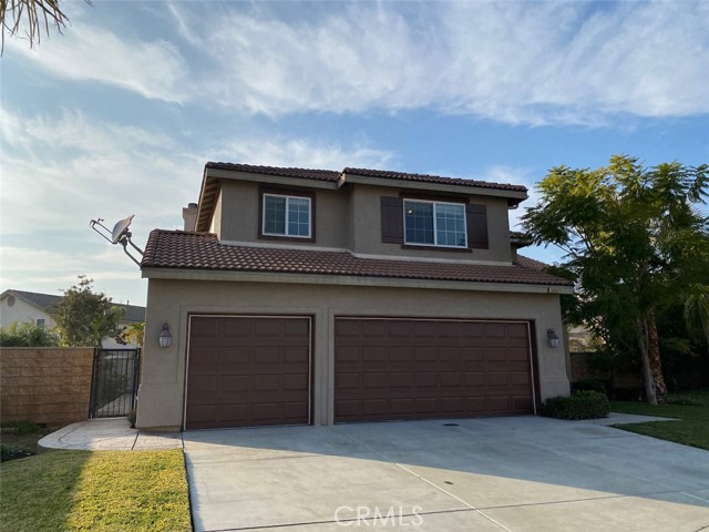 6869 Armour Circle, Eastvale, CA 92880