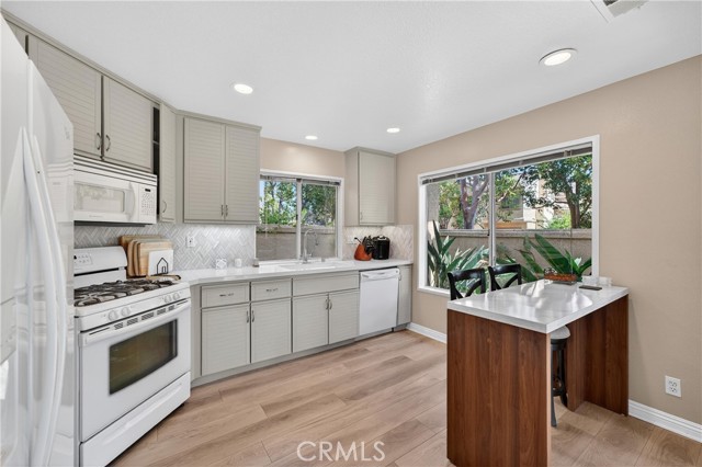 Detail Gallery Image 12 of 63 For 1 Encantado Canyon, Rancho Santa Margarita,  CA 92688 - 2 Beds | 2 Baths