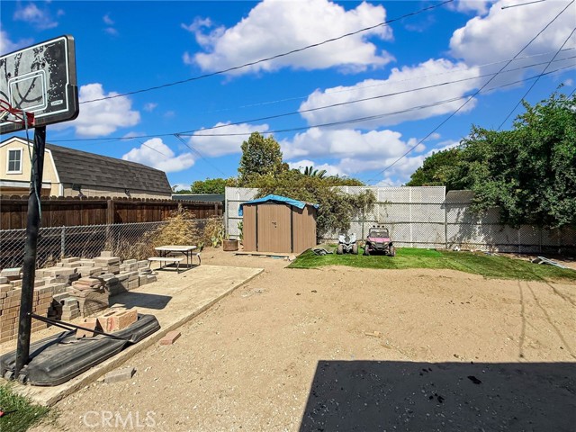Detail Gallery Image 27 of 40 For 242 S Buena Vista St, Hemet,  CA 92543 - 4 Beds | 2 Baths