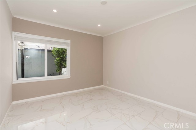 Detail Gallery Image 35 of 44 For 536 Myrtle St, Glendale,  CA 91203 - 2 Beds | 2 Baths