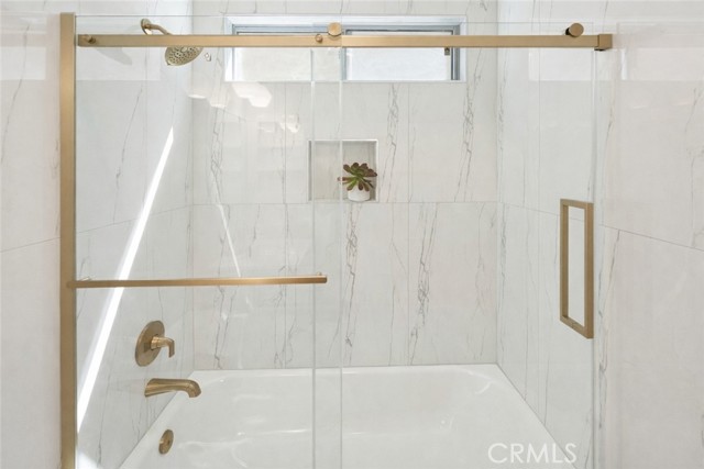 Detail Gallery Image 16 of 17 For 35 Deerborn, Aliso Viejo,  CA 92656 - 4 Beds | 2/1 Baths