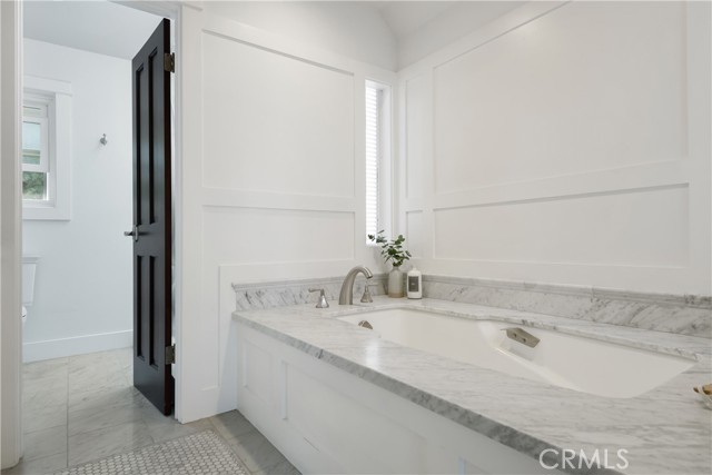 2105 N. Meadows Ave, Manhattan Beach, California 90266, 4 Bedrooms Bedrooms, ,3 BathroomsBathrooms,Residential,Sold,N. Meadows Ave,SB22064720