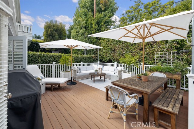 2825 Valley Drive, Manhattan Beach, California 90266, 4 Bedrooms Bedrooms, ,2 BathroomsBathrooms,Residential,Sold,Valley,SB21214274