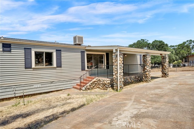 16272 27th Avenue, Clearlake CA: https://media.crmls.org/medias/5f01b108-410a-4b38-9948-73872aa80a6d.jpg