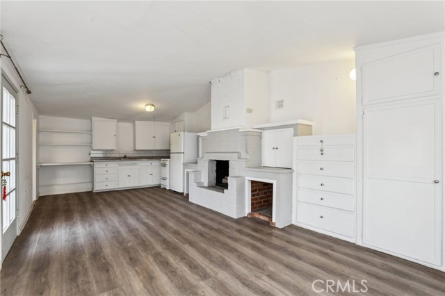 Detail Gallery Image 23 of 38 For 202 Mira Mar, Long Beach,  CA 90803 - 4 Beds | 4 Baths