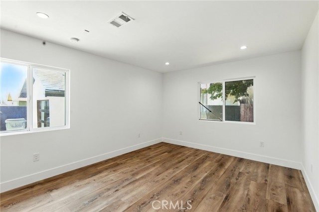 Detail Gallery Image 22 of 31 For 1849 W 66th St, Los Angeles,  CA 90047 - 3 Beds | 2 Baths