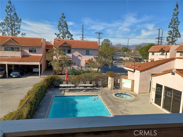 Image 20 of 28 For 10943 Laurel Canyon Boulevard 35