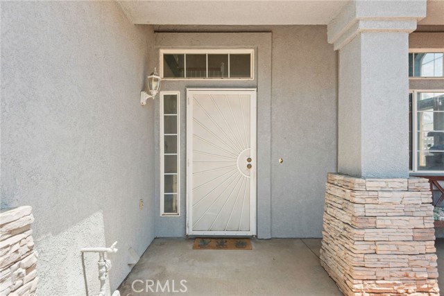 Detail Gallery Image 8 of 63 For 879 Glider Pl, San Jacinto,  CA 92582 - 5 Beds | 3 Baths