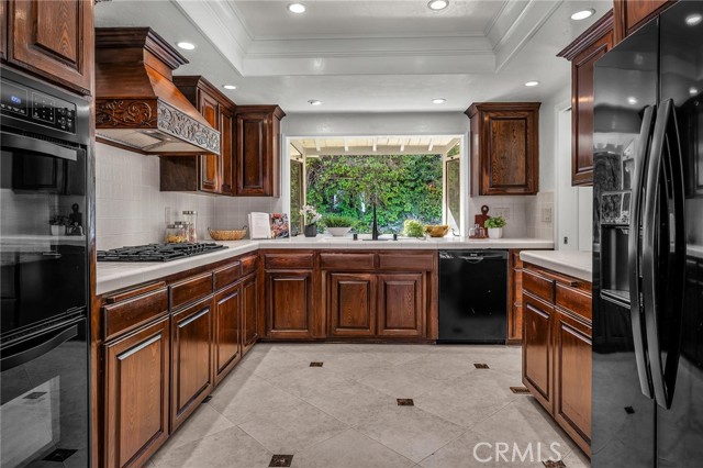 Detail Gallery Image 13 of 38 For 2960 Crownview Dr, Rancho Palos Verdes,  CA 90275 - 4 Beds | 3 Baths