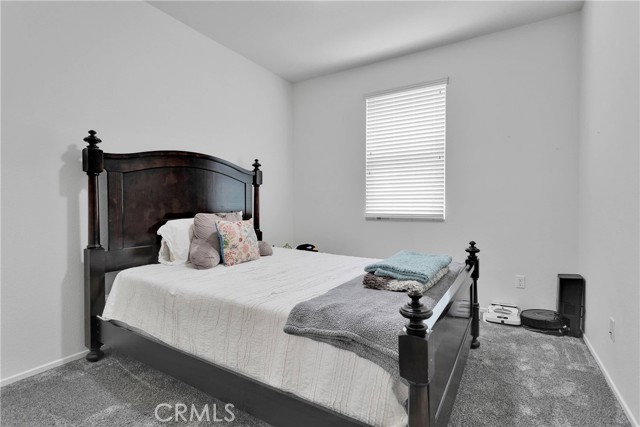 Detail Gallery Image 19 of 49 For 13458 Snowdrop Ct, Victorville,  CA 92394 - 5 Beds | 3 Baths