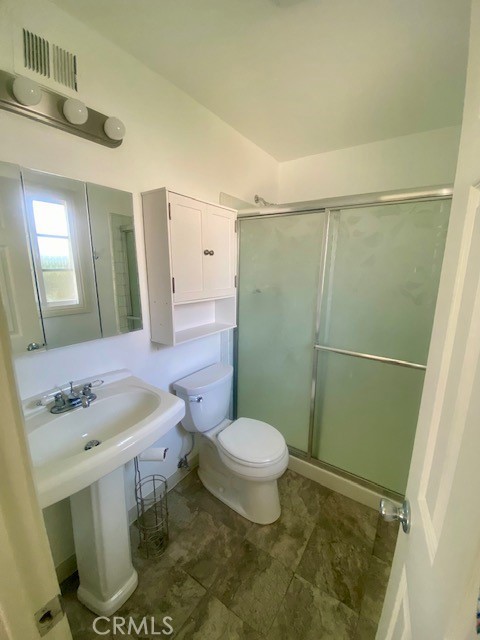 MLS #OC25109366 img 4