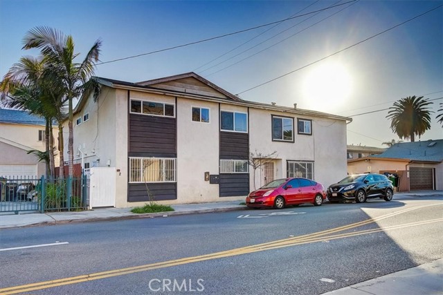 Detail Gallery Image 3 of 75 For 2122 E 10th St, Long Beach,  CA 90804 - – Beds | – Baths