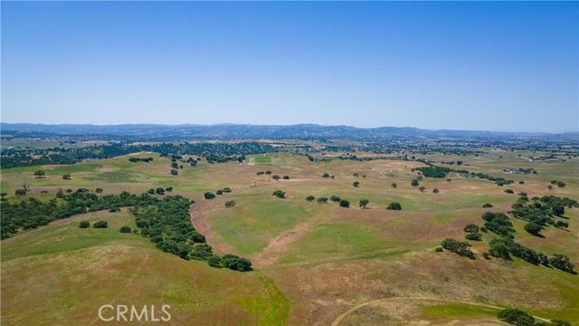 Detail Gallery Image 34 of 38 For 1975 Hidden Acre Ln, Paso Robles,  CA 93446 - 3 Beds | 2 Baths