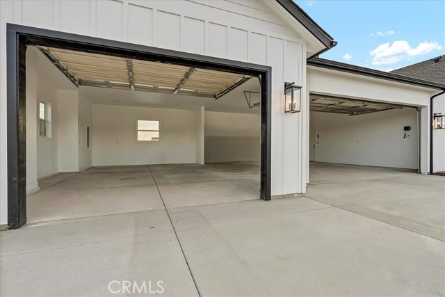 605 S Anderson Road, Exeter CA: https://media.crmls.org/medias/5f06e40f-a252-4f1f-858c-59a3b03d91fb.jpg