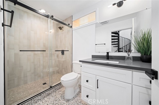 Detail Gallery Image 12 of 25 For 739 W 2nd, San Pedro,  CA 90731 - 3 Beds | 2 Baths