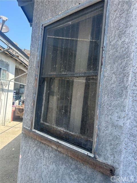 3878 E 1st Street, Los Angeles CA: https://media.crmls.org/medias/5f09114a-6bb8-42f1-8767-a8103ff2d5bd.jpg