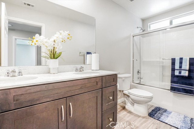5532 Bertini Way, Fontana CA: https://media.crmls.org/medias/5f095c24-1244-469a-8e17-9afe4e572ec5.jpg