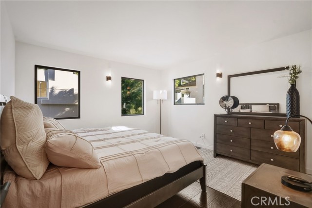 3601 Dixie Canyon Place photo 25