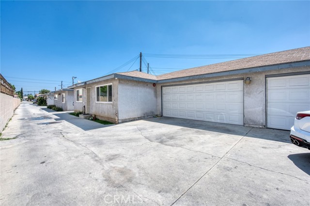 Image 20 of 27 For 4858 Live Oak St.