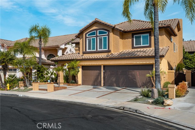 29 Calabria, Lake Forest CA: https://media.crmls.org/medias/5f0b0b3b-9b99-4ca2-84c1-2285079d6d17.jpg