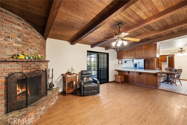 Image 13 of 58 For 41050 Mesa Robles Circle