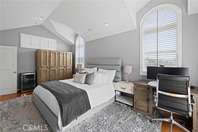 Detail Gallery Image 17 of 46 For 412 Colton St, Newport Beach,  CA 92663 - 4 Beds | 3 Baths