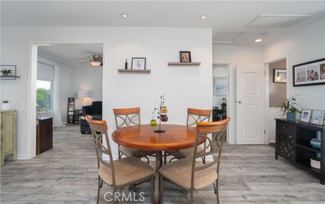 2814 Carlsbad Street, Redondo Beach, California 90278, 3 Bedrooms Bedrooms, ,3 BathroomsBathrooms,Residential,Sold,Carlsbad,SB22206622